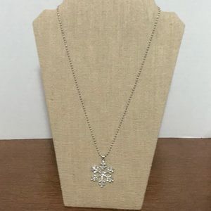 Snowflake necklace